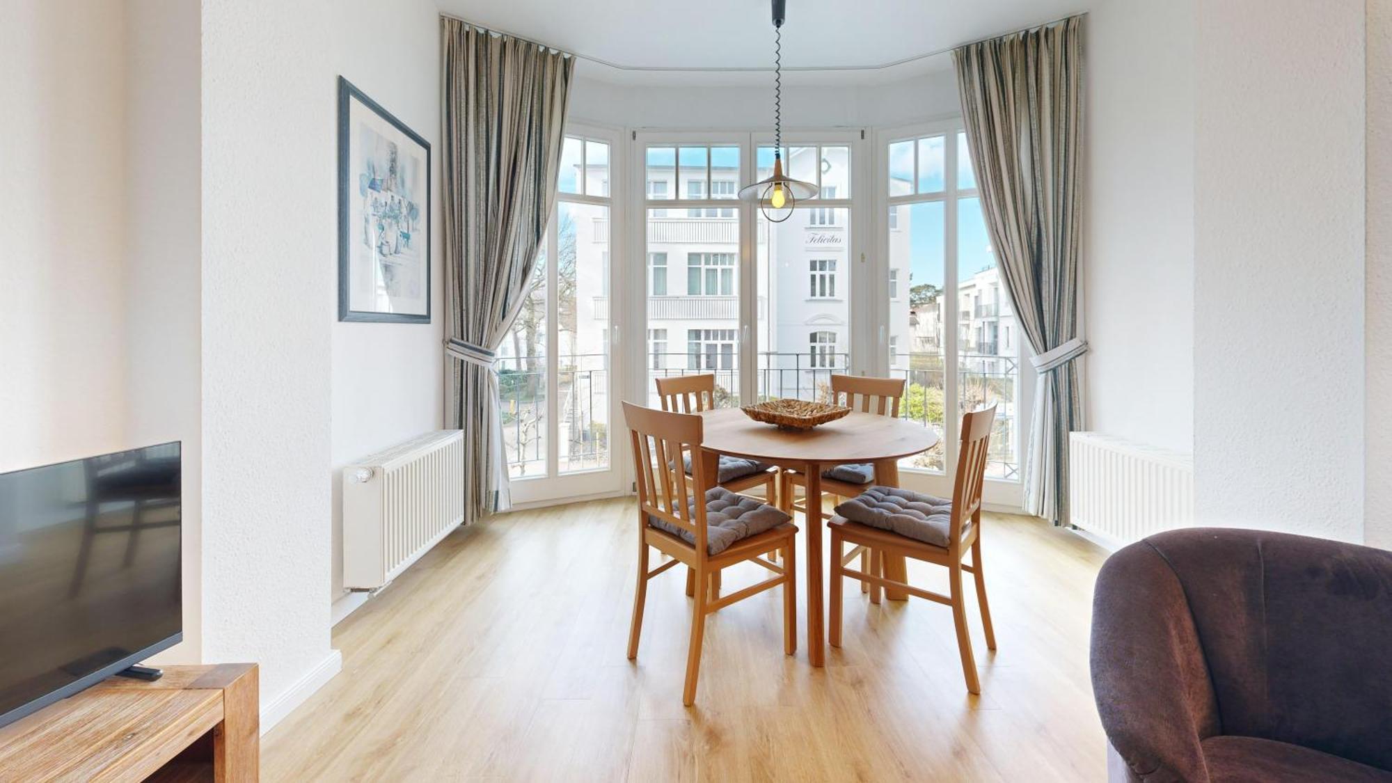 Strandnahe Und Zentral Gelegene Fewo, Hund Willkommen, Haus Saxonia, Binz Exterior foto
